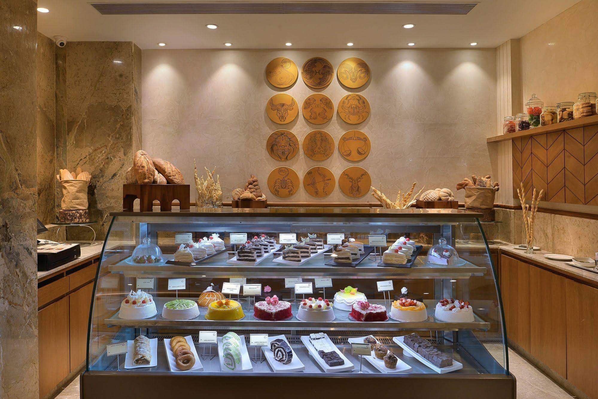 Fortune Landmark, Ahmedabad - Member Itc Hotels' Group Exterior photo