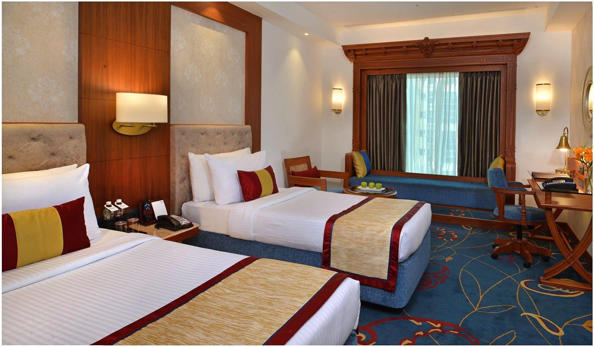 Fortune Landmark, Ahmedabad - Member Itc Hotels' Group Exterior photo